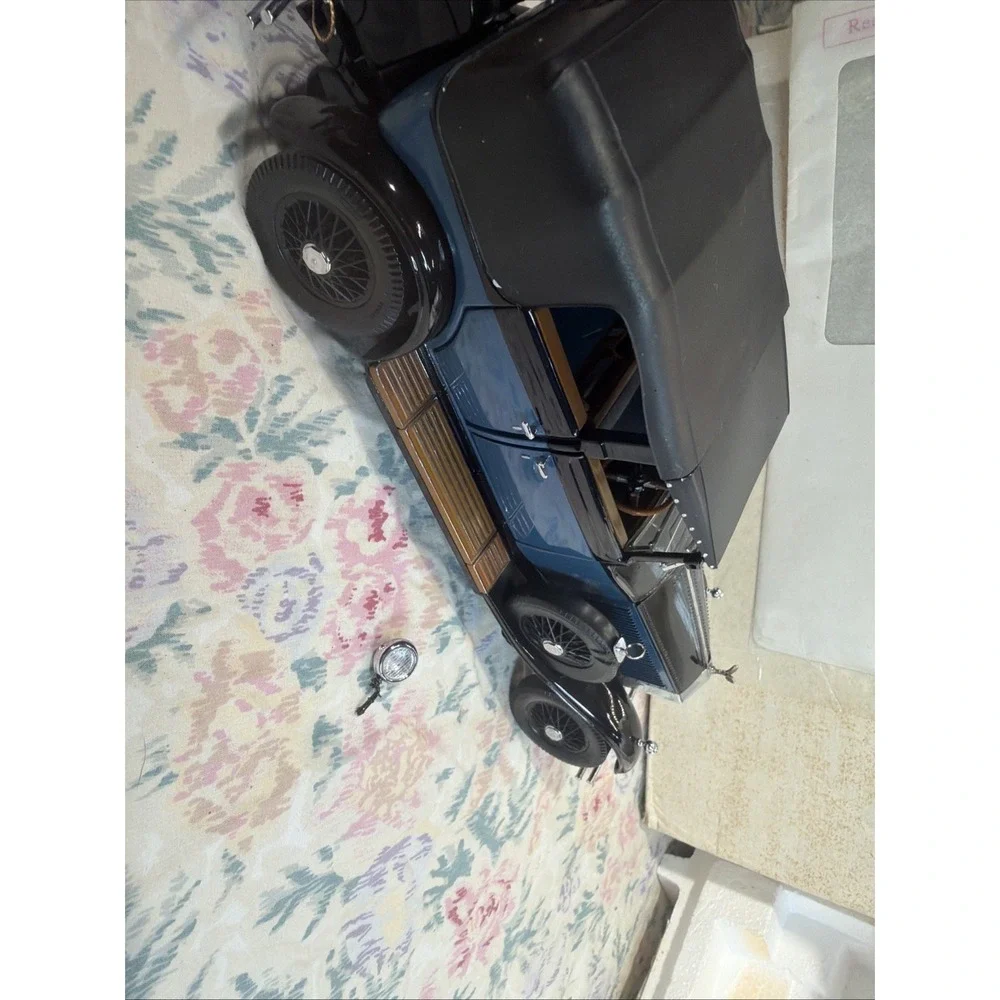 Franklin Mint 1929 Rolls-Royce Phantom 1:24 Diecast Blue/bla With Mailer Box